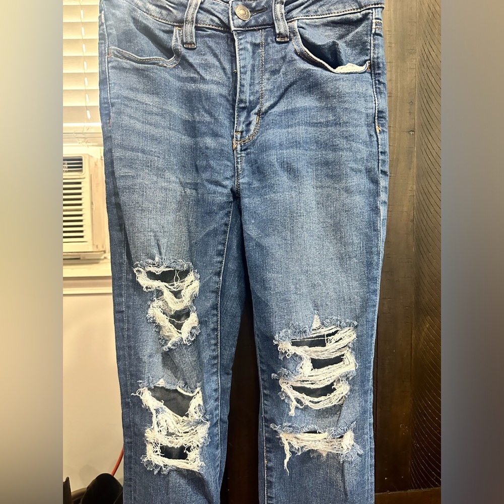 American Eagle Women’s jeans